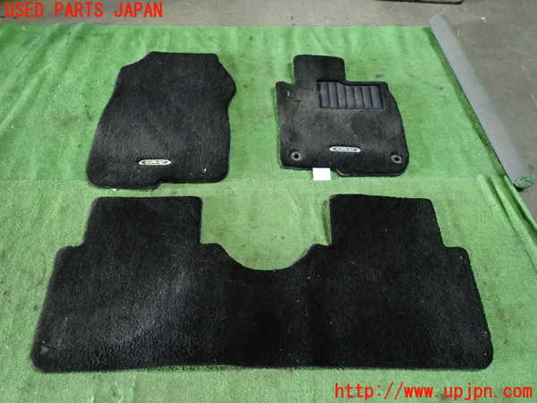 5UPJ-28477800]CR-V ハイブリッド(e：HEV)(RT6)フロアマット 中古_m0001.jpg