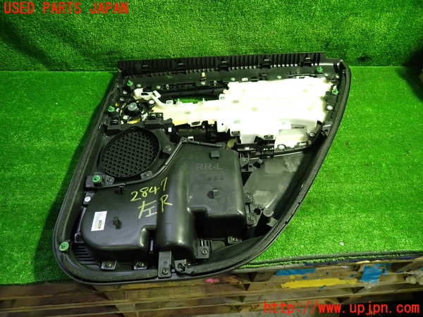 1UPJ-28471324]CR-V ハイブリッド(e：HEV)(RT6)左後ドア内張り 中古_m0003.jpg
