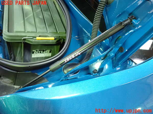 1UPJ-28481506]BMW M2 クーペ F87(1H30G)トランクダンパー 中古_m0001.jpg
