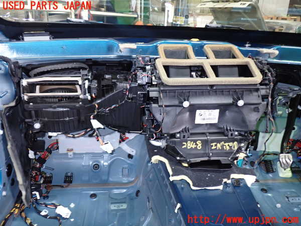 1UPJ-28486081]BMW M2 クーペ F87(1H30G)エバポレーター1 中古_m0001.jpg