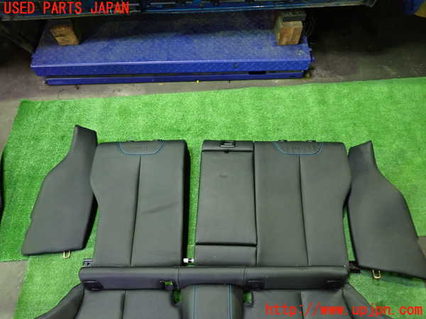 1UPJ-28487385]BMW M2 クーペ F87(1H30G)リアシート 中古_m0002.jpg