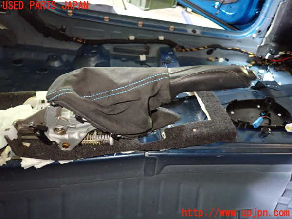 1UPJ-28487550]BMW M2 クーペ F87(1H30G)サイドブレーキレバー 中古_m0001.jpg