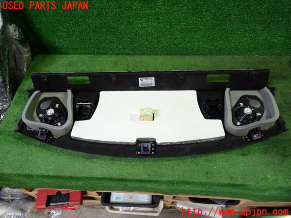 1UPJ-28487761]BMW M2 クーペ F87(1H30G)トノカバー1 中古_m0004.jpg