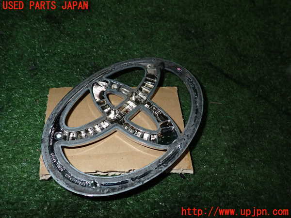 2UPJ-28491631]レジアスエース(ハイエース200系)(KDH206V)エンブレム1 中古_m0002.jpg