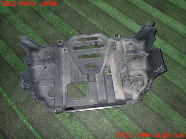 2UPJ-28491721]レジアスエース(ハイエース200系)(KDH206V)アンダーカバー1 中古_m0002.jpg