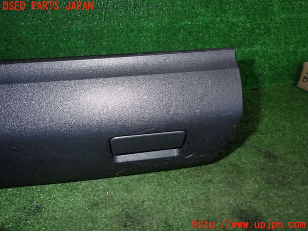 2UPJ-28497516]レジアスエース(ハイエース200系)(KDH206V)グローブボックス1 中古_m0003.jpg