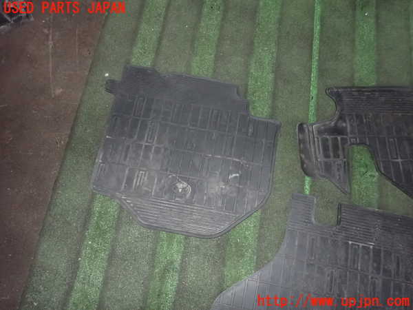2UPJ-28497800]レジアスエース(ハイエース200系)(KDH206V)フロアマット 中古_m0003.jpg