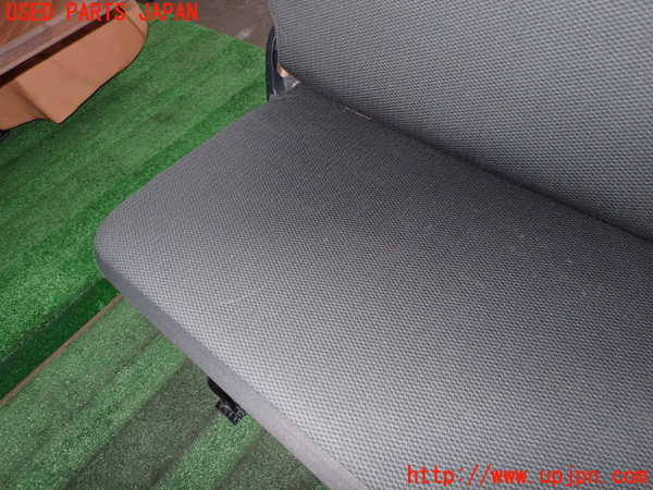 2UPJ-28497125]レジアスエース(ハイエース200系)(KDH206V)2列目シート 中古_m0003.jpg