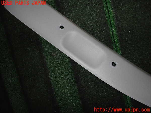 2UPJ-28497655]レジアスエース(ハイエース200系)(KDH206V)右フロントピラートリム 中古_m0003.jpg