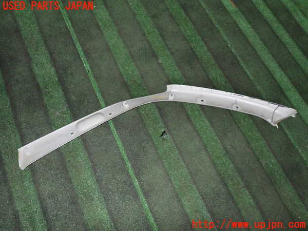 2UPJ-28497655]レジアスエース(ハイエース200系)(KDH206V)右フロントピラートリム 中古_m0004.jpg