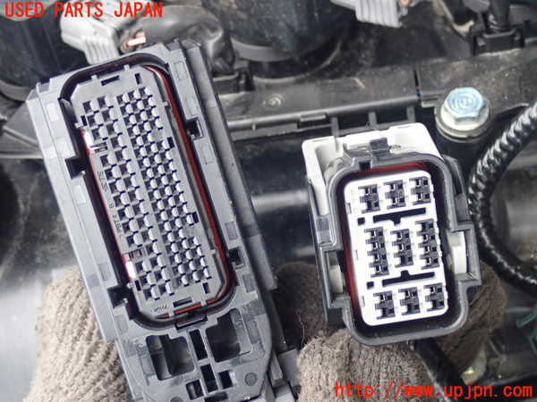 2UPJ-28502010]ヴェゼル ハイブリッド(e：HEV)(RV5)エンジン LEC 中古_m0004.jpg