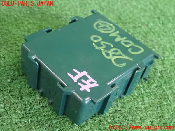 2UPJ-28506149]ヴェゼル ハイブリッド(e：HEV)(RV5)コンピューター4 中古_m0002.jpg
