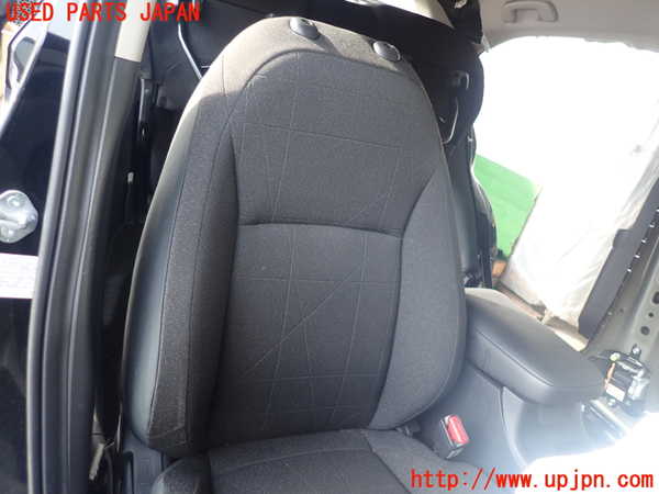 2UPJ-28507035]ヴェゼル ハイブリッド(e：HEV)(RV5)運転席シート 中古_m0002.jpg