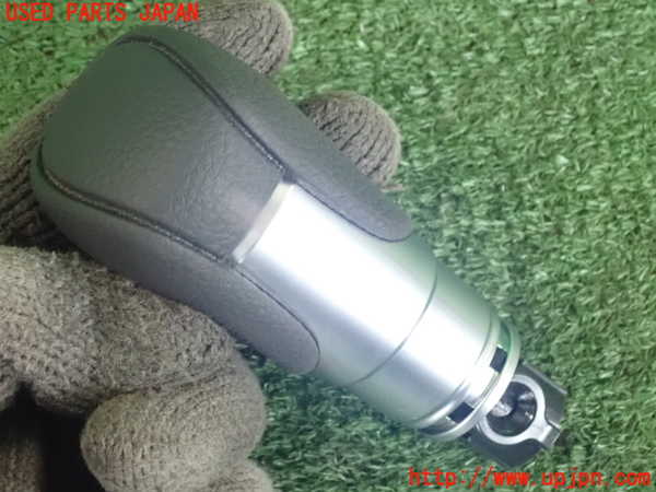 2UPJ-28507570]ヴェゼル ハイブリッド(e：HEV)(RV5)シフトノブ 中古_m0003.jpg
