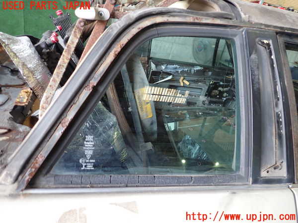 1UPJ-28511380]ジャガー・XJS(JNJCX)右クォーターガラス M22 中古_m0001.jpg