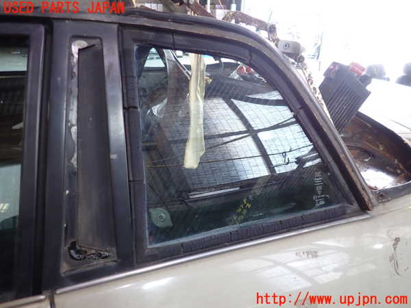 1UPJ-28511382]ジャガー・XJS(JNJCX)左クォーターガラス M22 中古_m0001.jpg