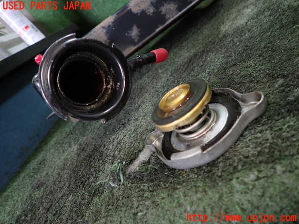 1UPJ-28512410]ジャガー・XJS(JNJCX)ラジエータータンク 中古_m0004.jpg