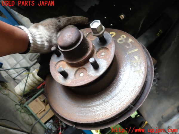 1UPJ-28514290]ジャガー・XJS(JNJCX)右フロントナックルハブ 中古_m0001.jpg