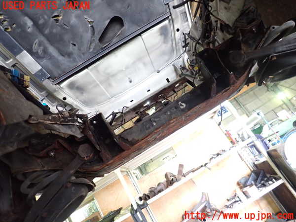 1UPJ-28515285]ジャガー・XJS(JNJCX)フロントメンバー 中古_m0002.jpg