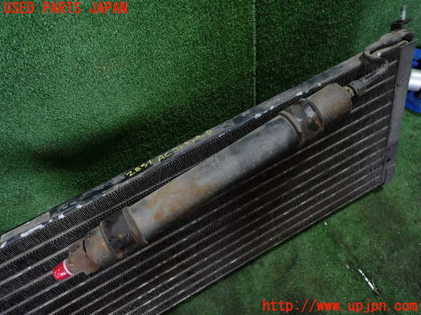 1UPJ-28516031]ジャガー・XJS(JNJCX)エアコンコンデンサー1 中古_m0002.jpg