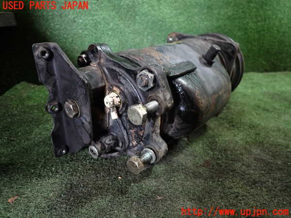 1UPJ-28516025]ジャガー・XJS(JNJCX)エアコンコンプレッサー 中古_m0003.jpg