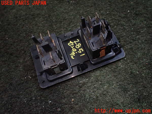 1UPJ-28516265]ジャガー・XJS(JNJCX)センターパワーウィンドウスイッチ 中古_m0002.jpg