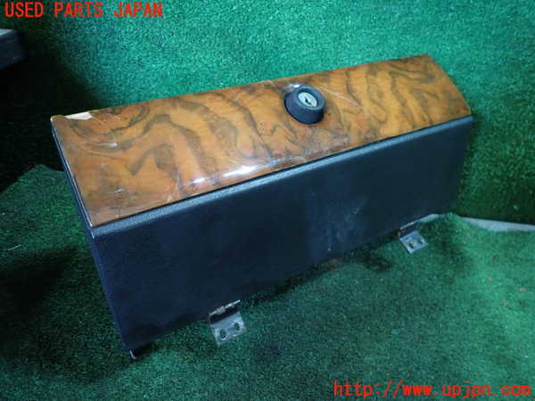 1UPJ-28517516]ジャガー・XJS(JNJCX)グローブボックス1 中古_m0001.jpg
