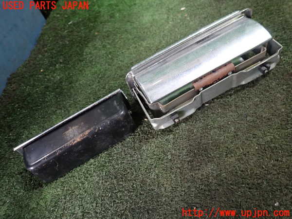 1UPJ-28517822]ジャガー・XJS(JNJCX)灰皿2 中古_m0003.jpg