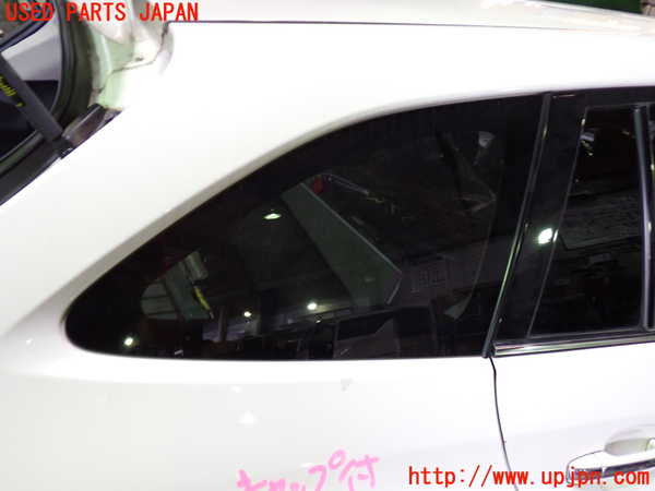 5UPJ-28521380]レヴォーグ(VMG) 後期 右クォーターガラス 中古 DOT-20 AS3_m0001.jpg