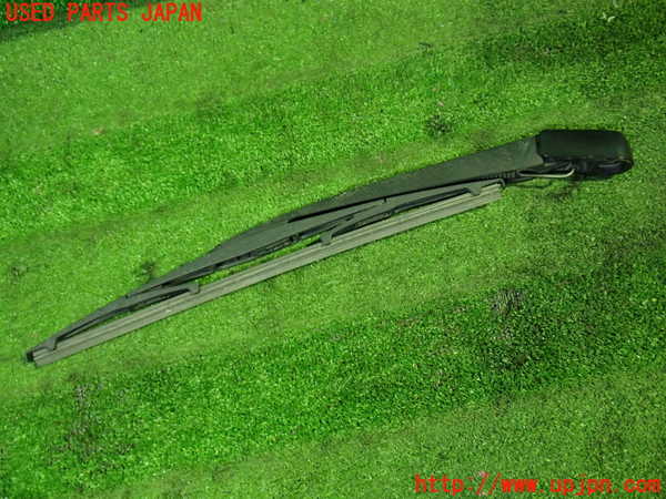 5UPJ-28521661]レヴォーグ(VMG) 後期 リアワイパーアーム1 中古_m0002.jpg