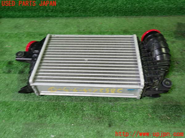 5UPJ-28522451]レヴォーグ(VMG) 後期 インタークーラー1 中古_m0002.jpg
