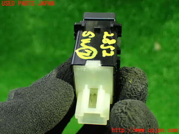 1UPJ-28526312]レヴォーグ(VMG) 後期 スイッチ7 横滑り防止 中古_m0002.jpg