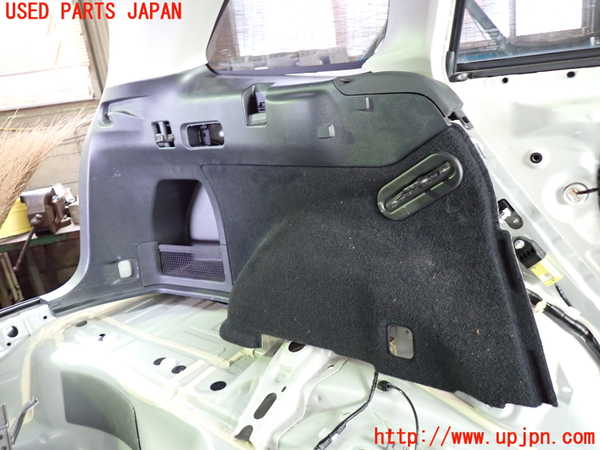 1UPJ-28527680]レヴォーグ(VMG) 後期 左リアピラートリム 中古_m0003.jpg