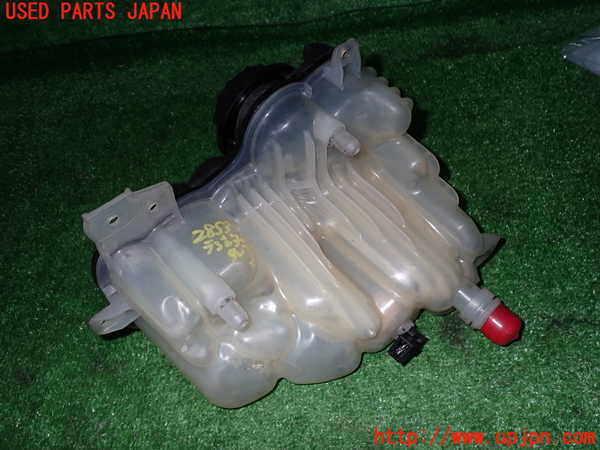 2UPJ-28532410]ジャガー・XF(JB2NA)ラジエータータンク 中古_m0002.jpg