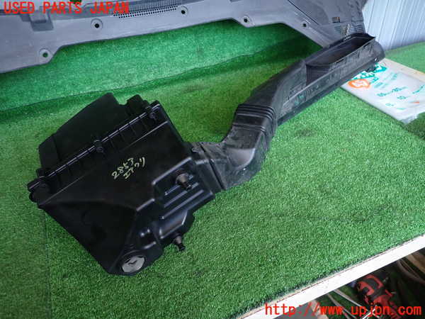 2UPJ-28532560]ジャガー・XF(JB2NA)エアクリーナーボックス 中古_m0003.jpg