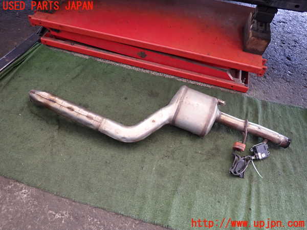 2UPJ-28532651]ジャガー・XF(JB2NA)センターパイプ1 中古_m0003.jpg