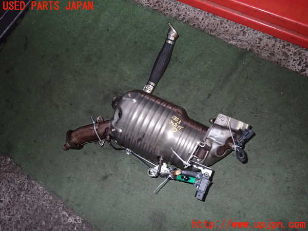 2UPJ-28532661]ジャガー・XF(JB2NA)触媒1 中古_m0001.jpg