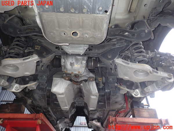 2UPJ-28535295]ジャガー・XF(JB2NA)リアメンバー 中古_m0001.jpg