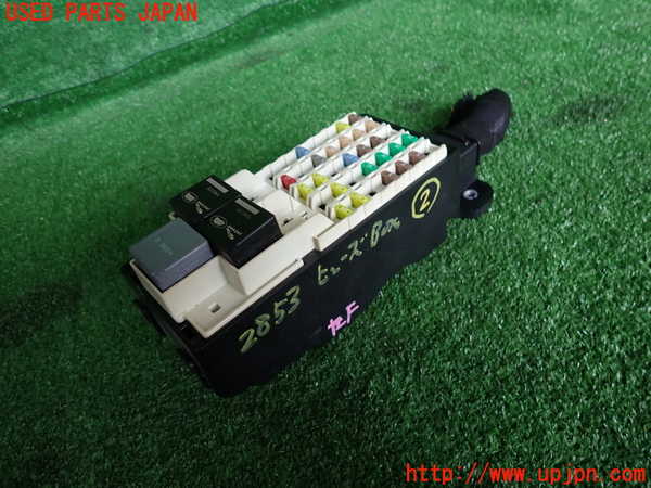 2UPJ-28536742]ジャガー・XF(JB2NA)ヒューズボックス2 中古_m0001.jpg