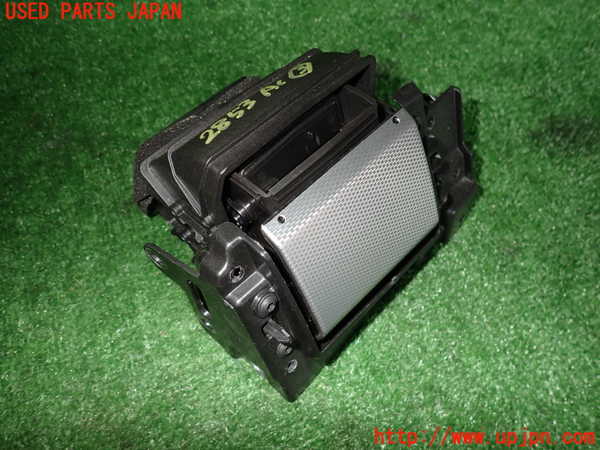 2UPJ-28537528]ジャガー・XF(JB2NA)エアコン吹き出し口3 (左) 中古_m0001.jpg