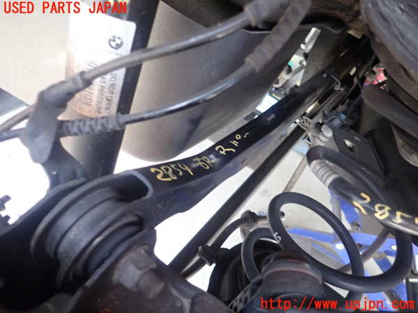 1UPJ-28545146]BMW ミニ(MINI)クーパーSD R56(XN20)右リアアッパーアーム1 中古_m0001.jpg