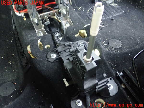 1UPJ-28547555]BMW ミニ(MINI)クーパーSD R56(XN20)ATシフトレバー 中古_m0002.jpg