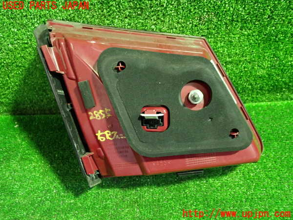 1UPJ-28551550]ベンツ E300 ステーションワゴン(212255C)S212右リアフィニッシャー 中古_m0004.jpg