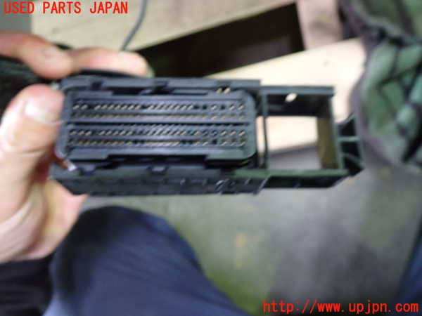 1UPJ-28552010]ベンツ E300 ステーションワゴン(212255C)S212エンジン 276 中古_m0004.jpg