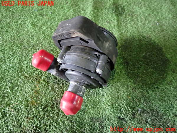 1UPJ-28552110]ベンツ E300 ステーションワゴン(212255C)S212ウォーターポンプ 中古_m0003.jpg