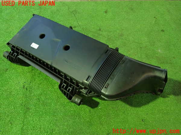 1UPJ-28552560]ベンツ E300 ステーションワゴン(212255C)S212エアクリーナーボックス 中古_m0001.jpg