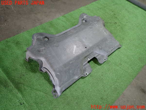 1UPJ-28552170]ベンツ E300 ステーションワゴン(212255C)S212エンジンアンダーカバー 中古_m0001.jpg