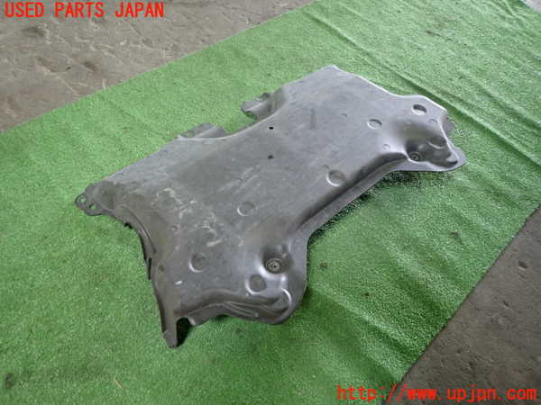 1UPJ-28552170]ベンツ E300 ステーションワゴン(212255C)S212エンジンアンダーカバー 中古_m0002.jpg