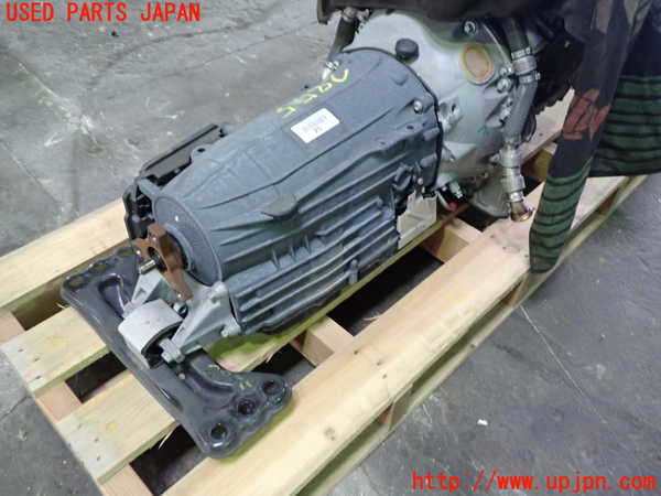 1UPJ-28553010]ベンツ E300 ステーションワゴン(212255C)S212ミッション AT 276 中古_m0002.jpg