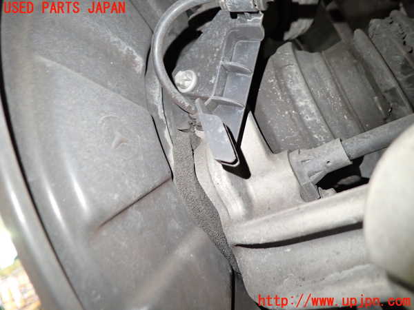 1UPJ-28554300]ベンツ E300 ステーションワゴン(212255C)S212右リアナックルハブ 中古_m0002.jpg